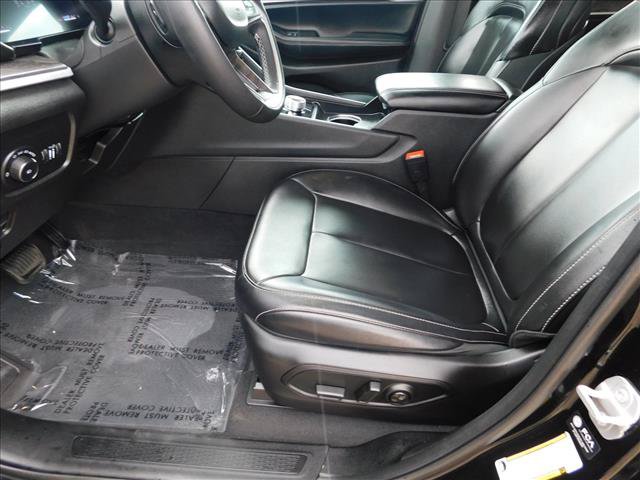 Used 2025 Jeep Grand Cherokee L Limited w/ Black Appearance Package AWD/4WD image 23