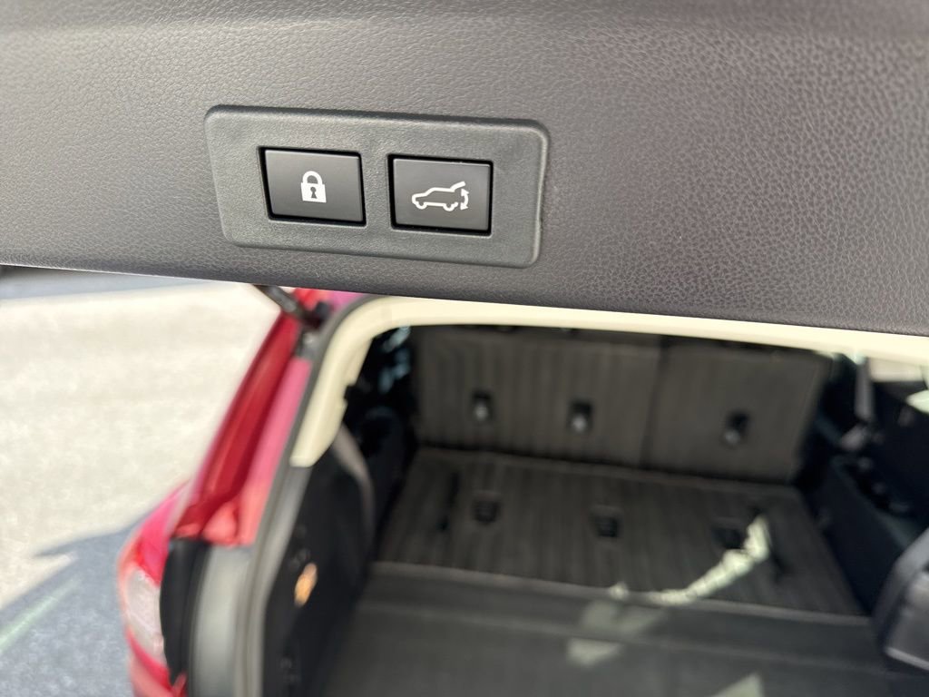 Used 2023 Subaru Ascent Premium w/ Convenience Package image 15