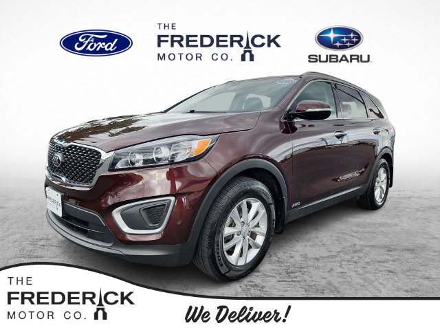 Used 2016 Kia Sorento AWD w/ LX Convenience Package image 1