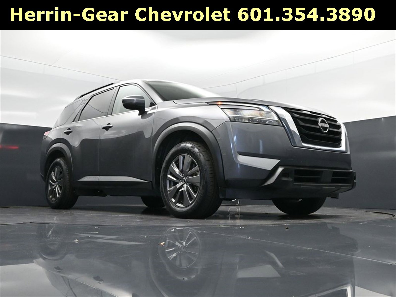 Used 2022 Nissan Pathfinder SV image 46