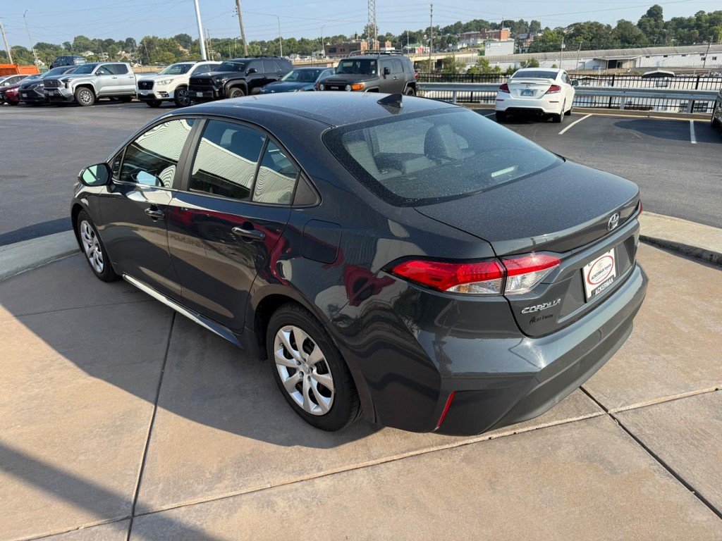 Used 2024 Toyota Corolla LE FWD image 7