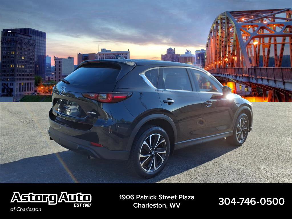 Used 2023 MAZDA CX-5 AWD 2.5 S w/ Premium Plus Pkg image 3