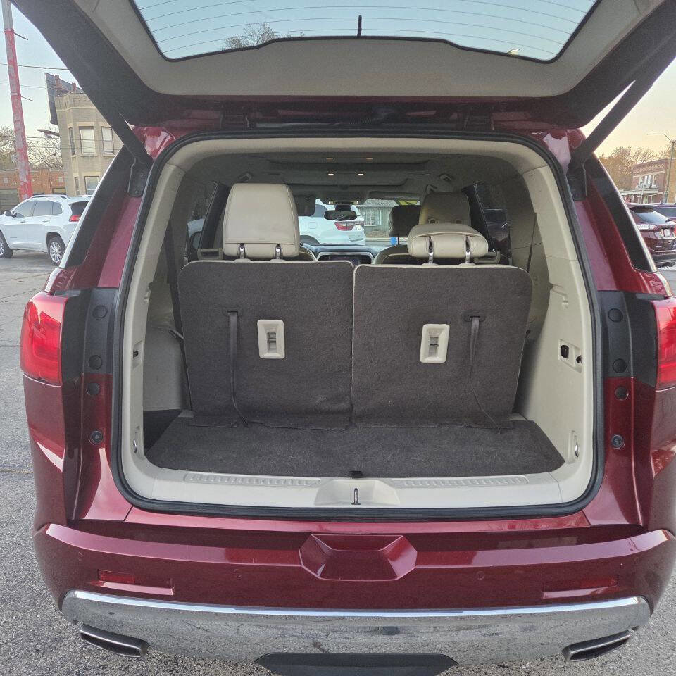 Used 2017 GMC Acadia Denali w/ Technology Package image 14