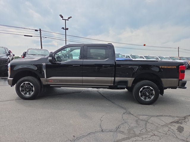 Used 2023 Ford F250 King Ranch w/ Tremor Off-Road Package AWD/4WD image 3