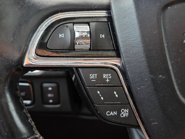 Used 2021 Lincoln Navigator L Reserve AWD/4WD image 22