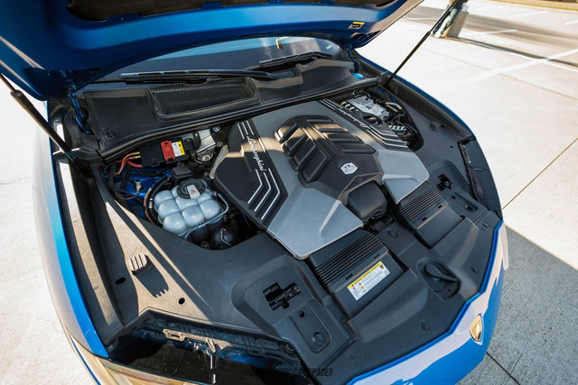 Used 2019 Lamborghini Urus image 17