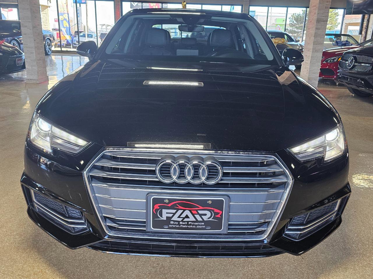 Used 2018 Audi A4 2.0T Ultra Premium w/ Convenience Package image 2