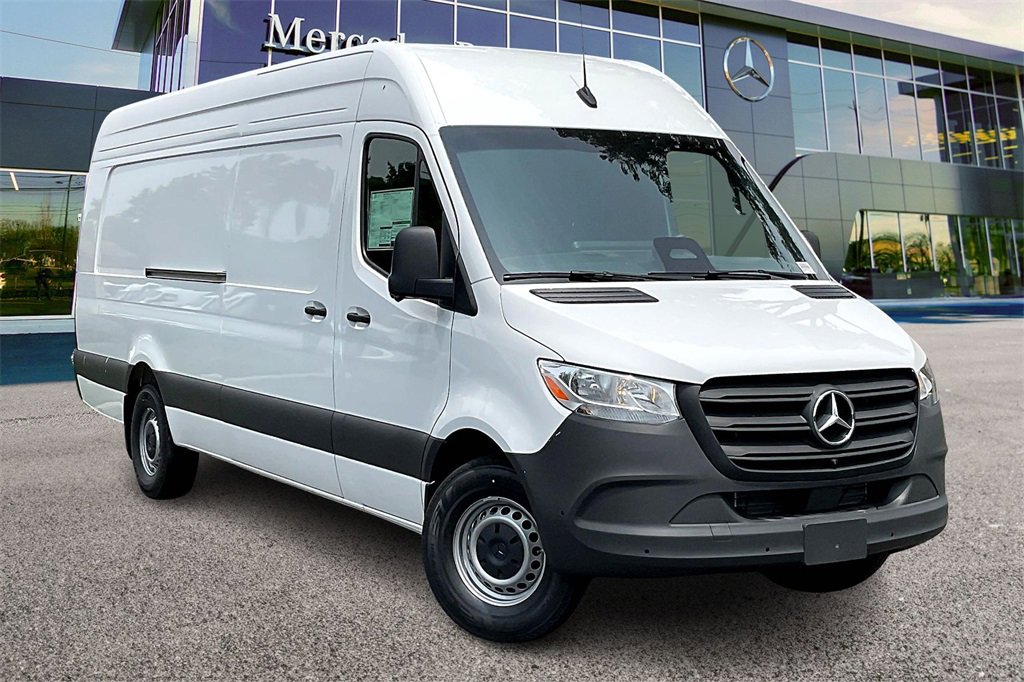 New 2025 Mercedes-Benz Sprinter 2500