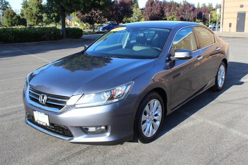 Used 2015 Honda Accord EX-L image 2