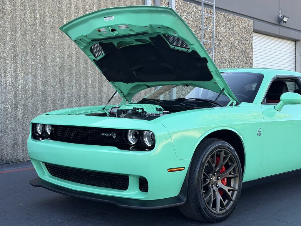 Used 2016 Dodge Challenger SRT Hellcat RWD image 6