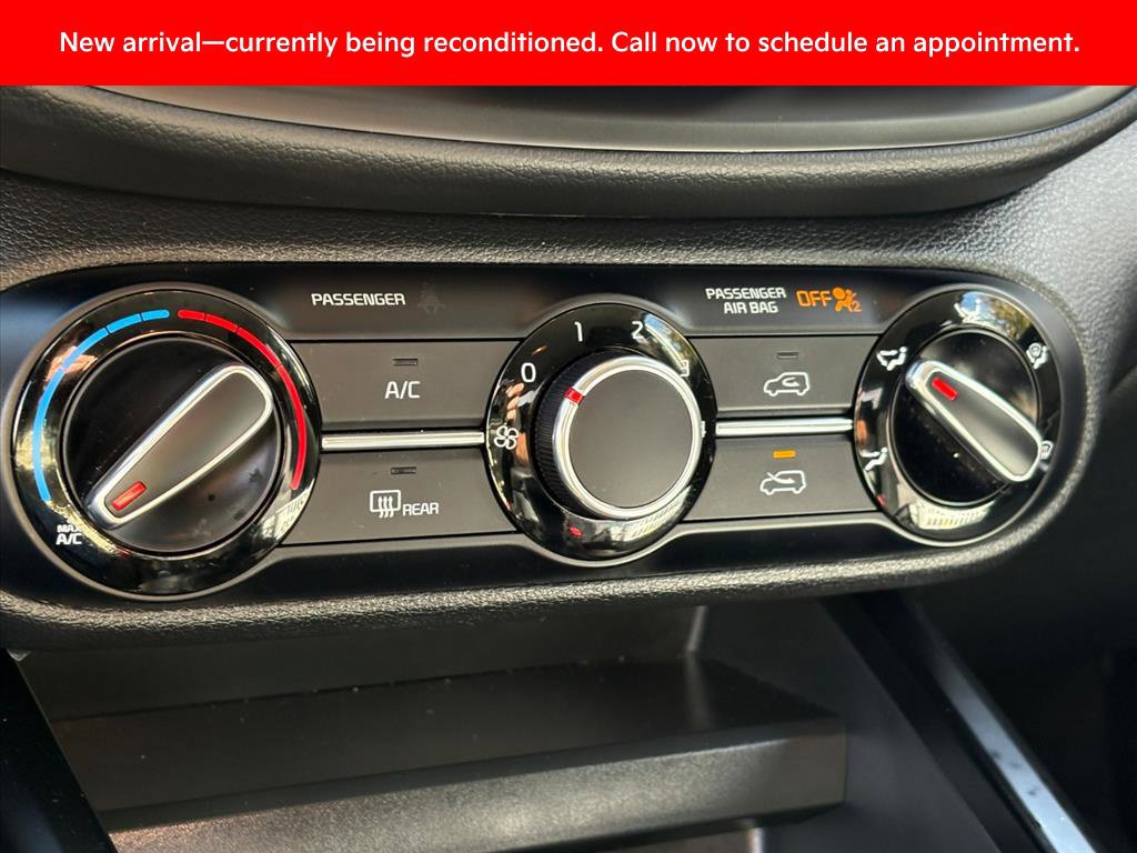 Certified 2022 Kia Soul LX w/ Technology Package FWD image 23