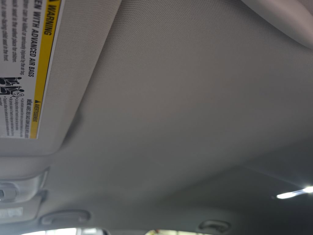 New 2026 Buick Envision Sport Touring image 32