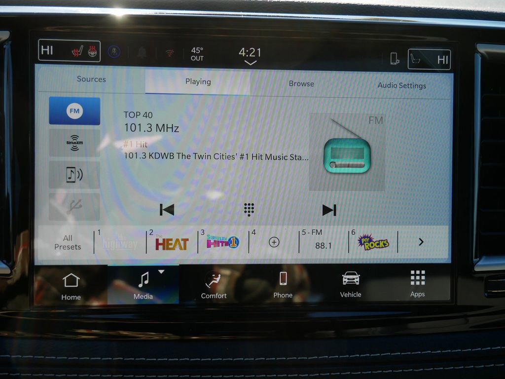 New 2026 Chrysler Pacifica Select AWD/4WD image 41