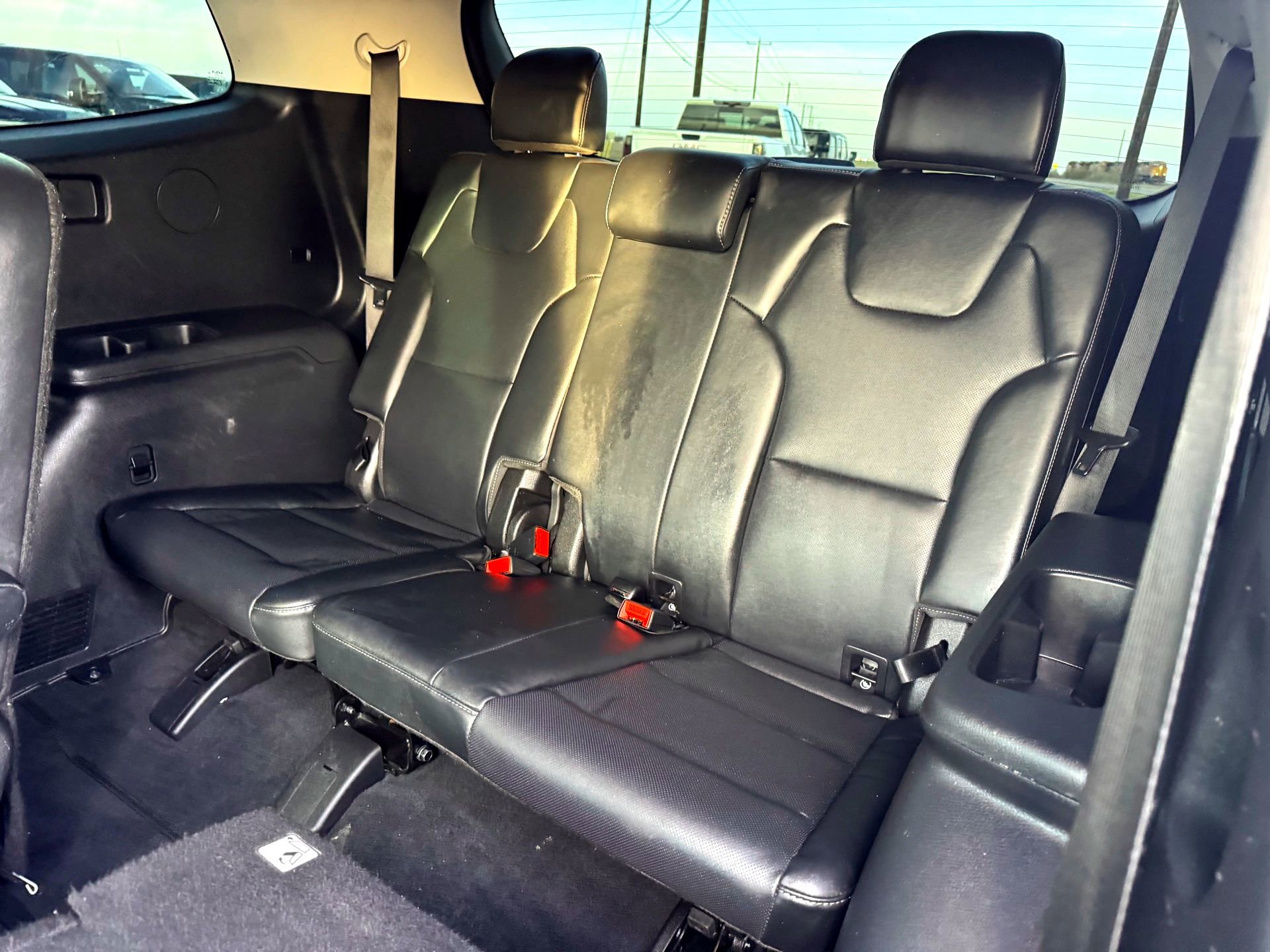 Used 2024 Kia Telluride S image 15