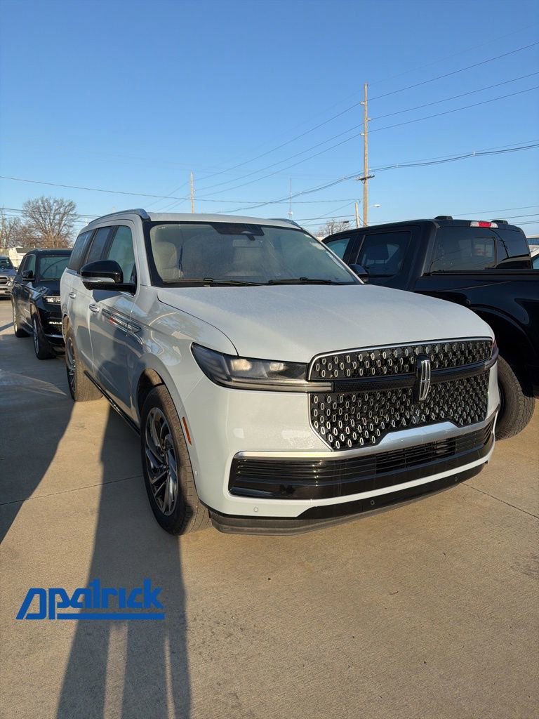 Used 2025 Lincoln Navigator Reserve