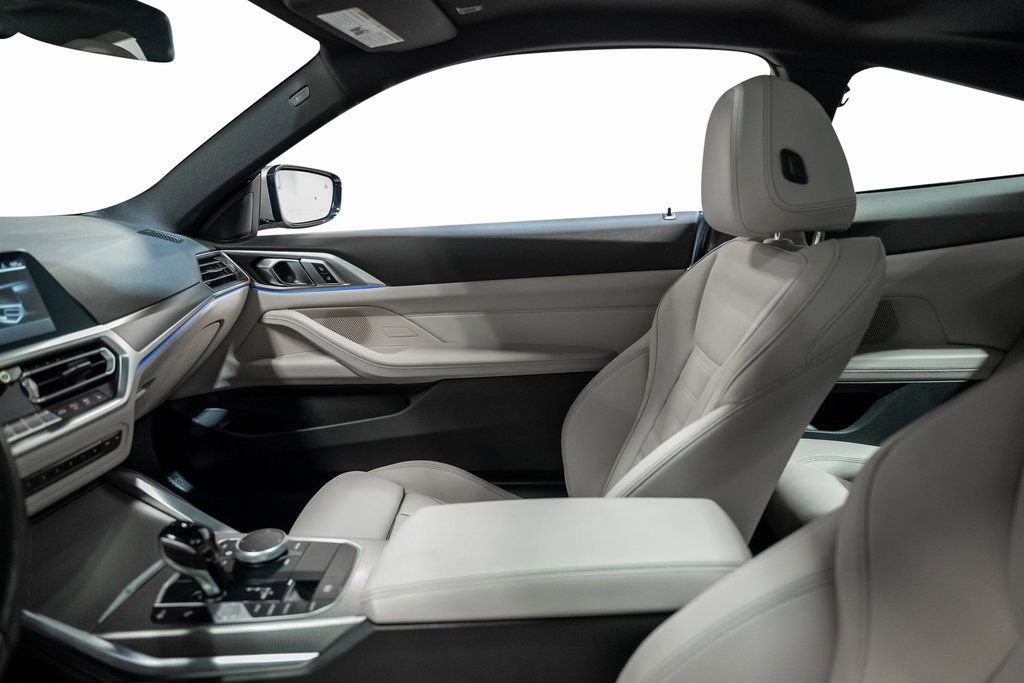 Used 2023 BMW 440i xDrive Coupe w/ Premium Package image 54