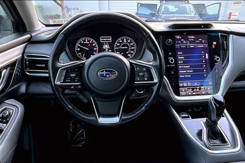 Used 2022 Subaru Outback Limited AWD/4WD image 8
