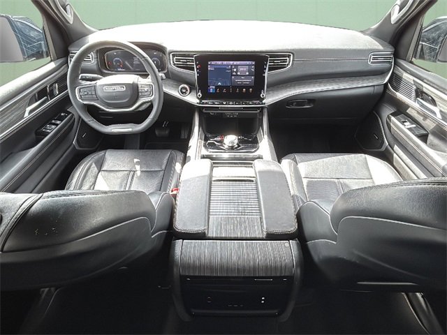 Used 2024 Jeep Wagoneer Series II w/ Flexible Seating Group image 42