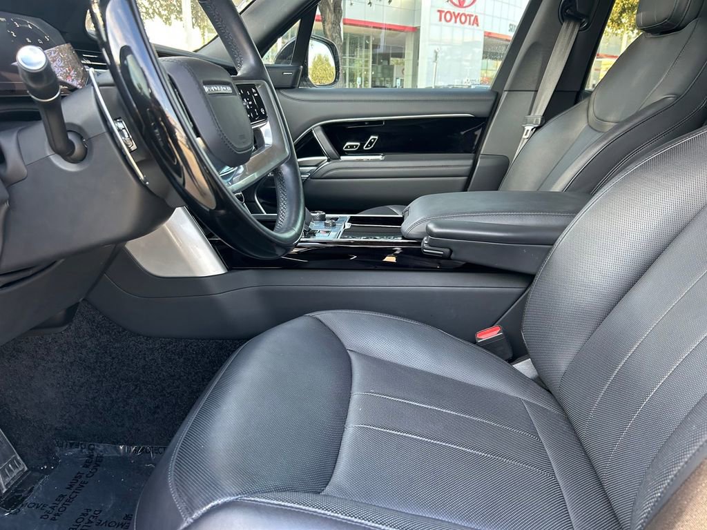 Used 2023 Land Rover Range Rover SE AWD/4WD image 11
