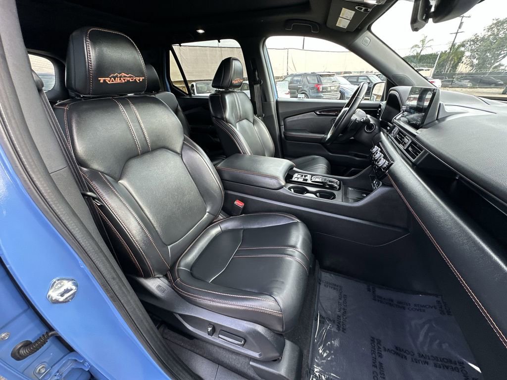 Certified 2023 Honda Pilot TrailSport image 35