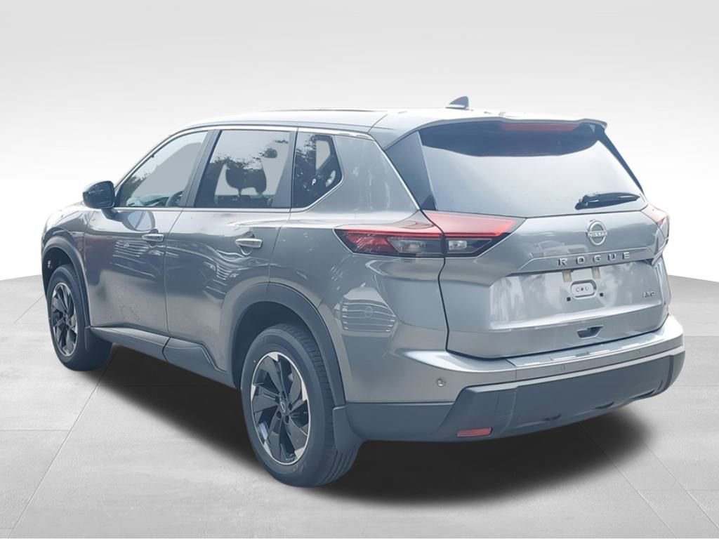 New 2026 Nissan Rogue SV w/ Cold Weather Package AWD/4WD image 2