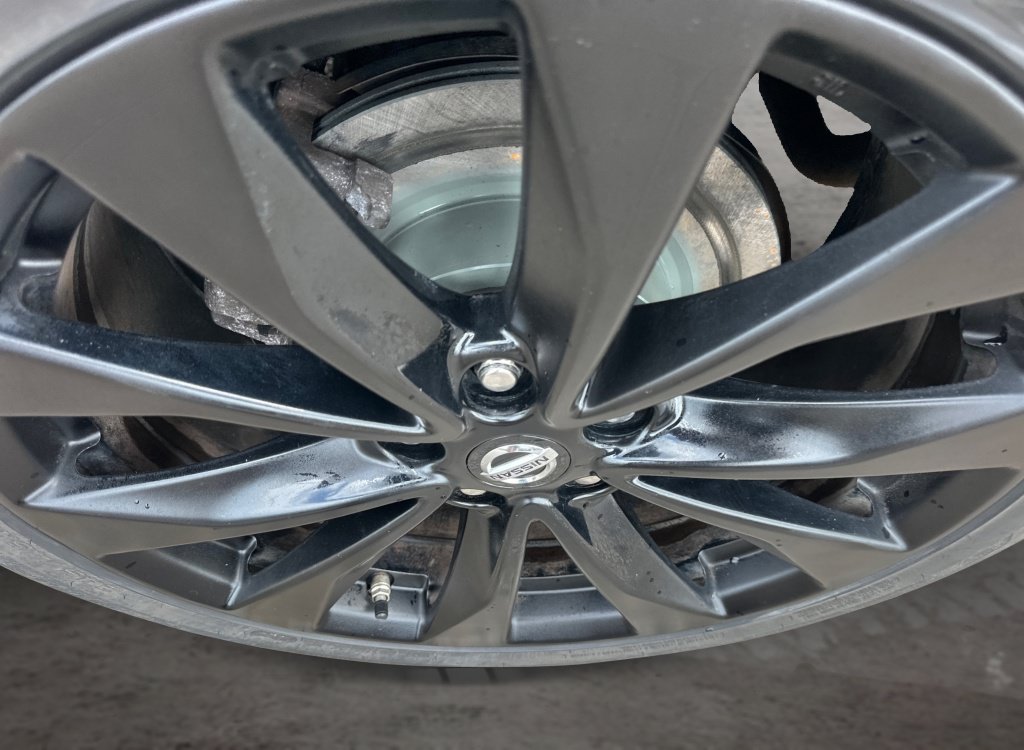 Used 2017 Nissan Maxima SR w/ Midnight Edition FWD image 19