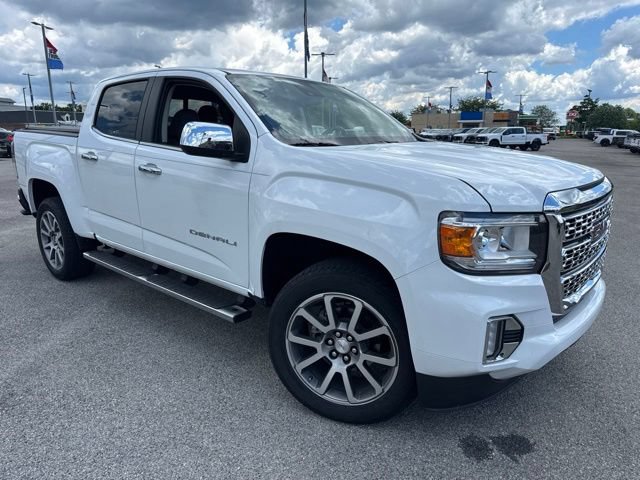 Used 2022 GMC Canyon Denali RWD image 2