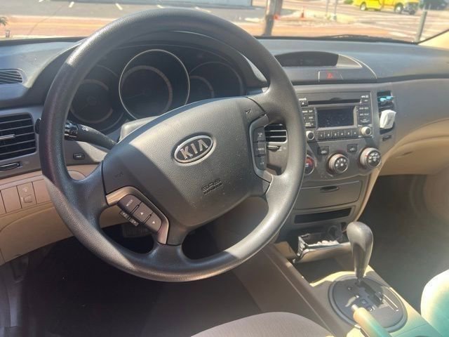 Used 2010 Kia Optima LX FWD image 6