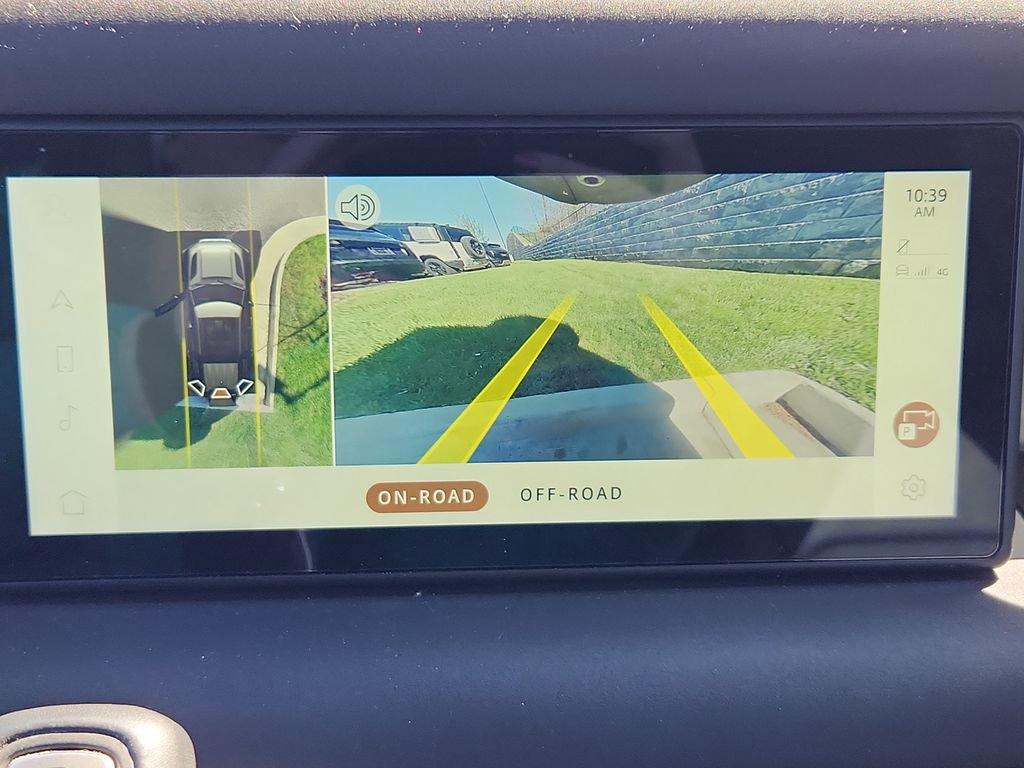 Used 2021 Land Rover Defender 110 SE image 21