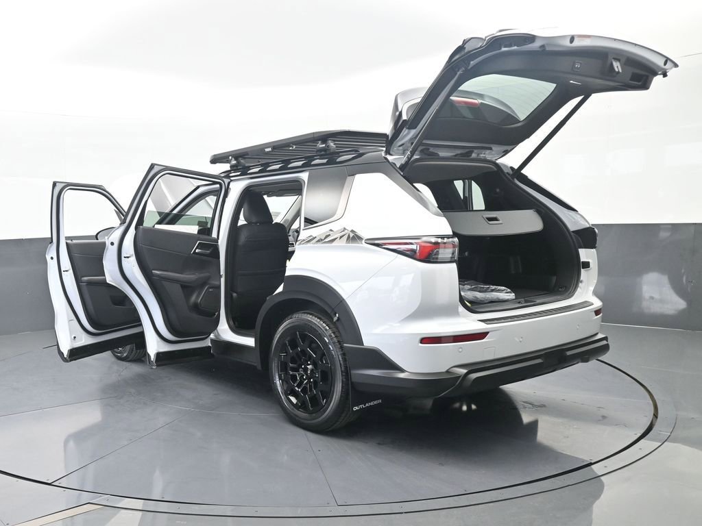 New 2026 Mitsubishi Outlander Trail Edition image 76