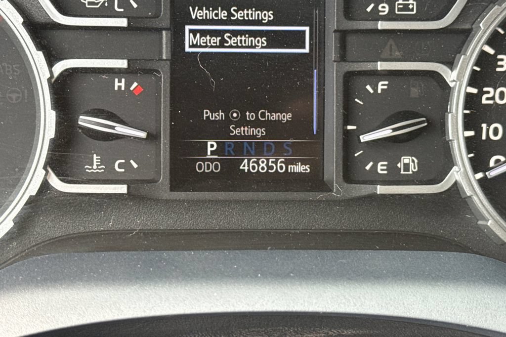 Used 2020 Toyota Tundra Limited w/ Limited Premium Package AWD/4WD image 29