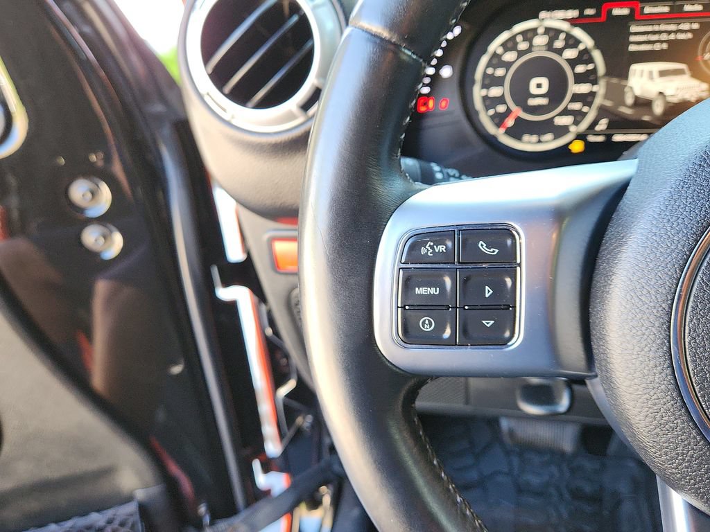 Used 2017 Jeep Wrangler Rubicon AWD/4WD image 19