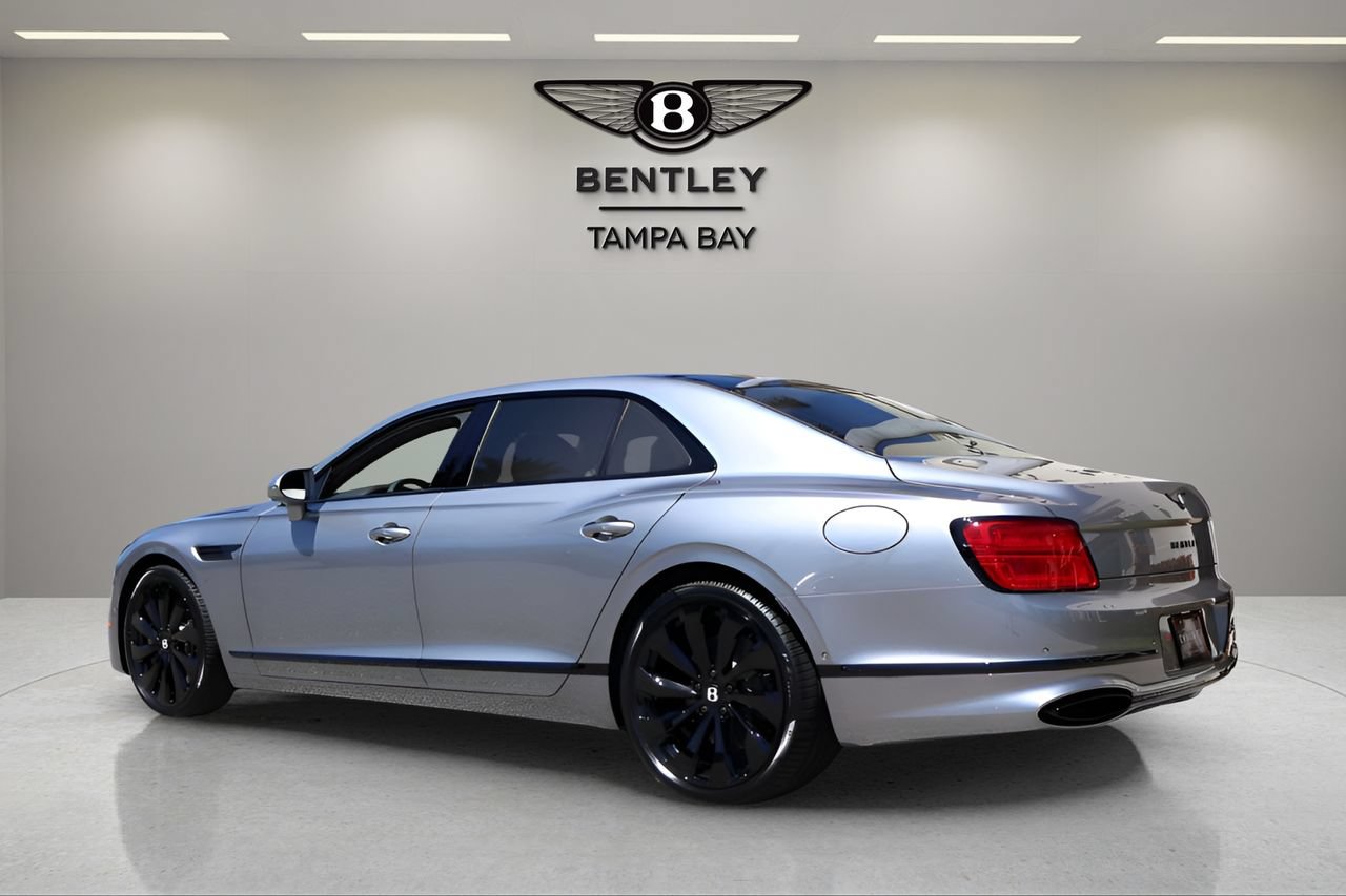 New 2026 Bentley Flying Spur Plug-In Hybrid AWD/4WD image 3