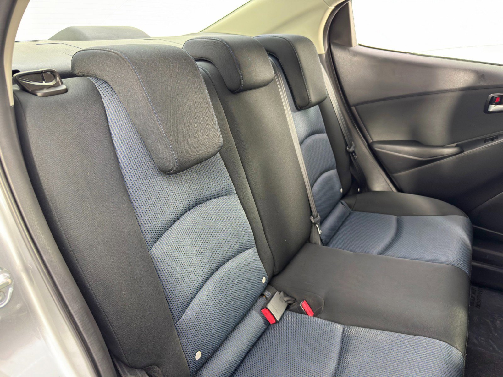 Used 2016 Scion iA image 32