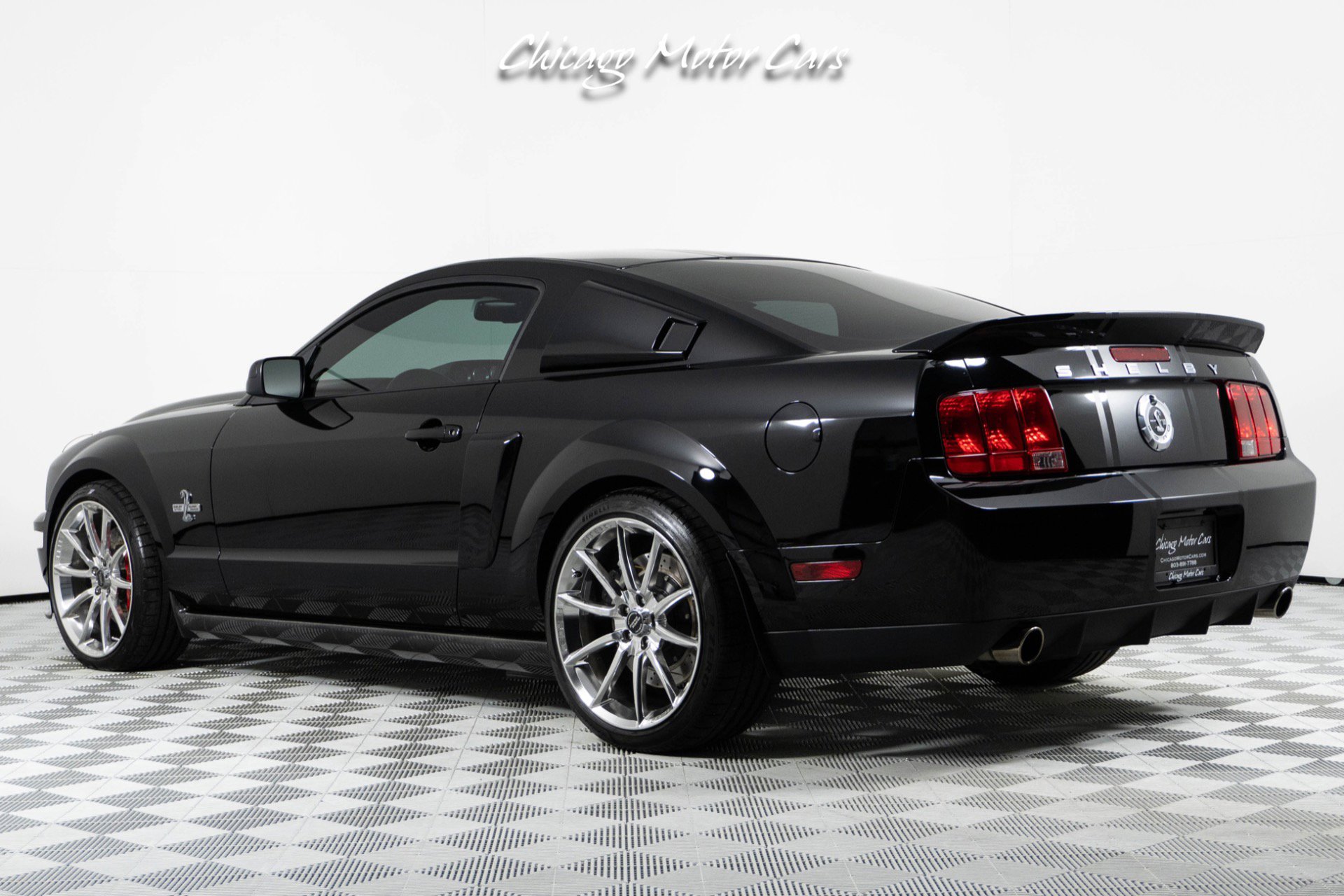 Used 2007 Ford Mustang Shelby GT500 RWD image 23