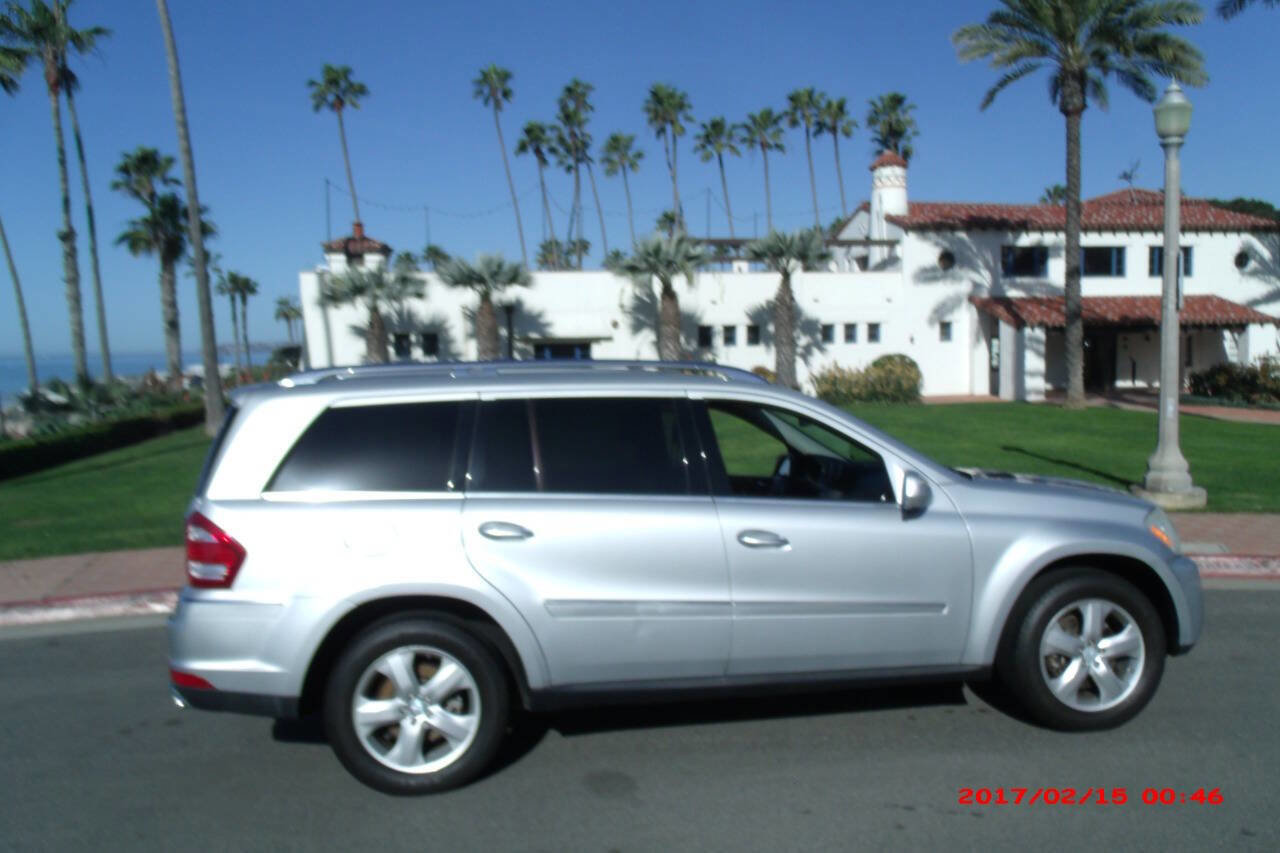 Used 2010 Mercedes-Benz GL 450 4MATIC image 2
