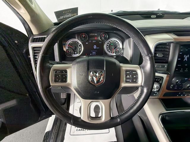 Used 2018 RAM 1500 Laramie w/ Convenience Group AWD/4WD image 11