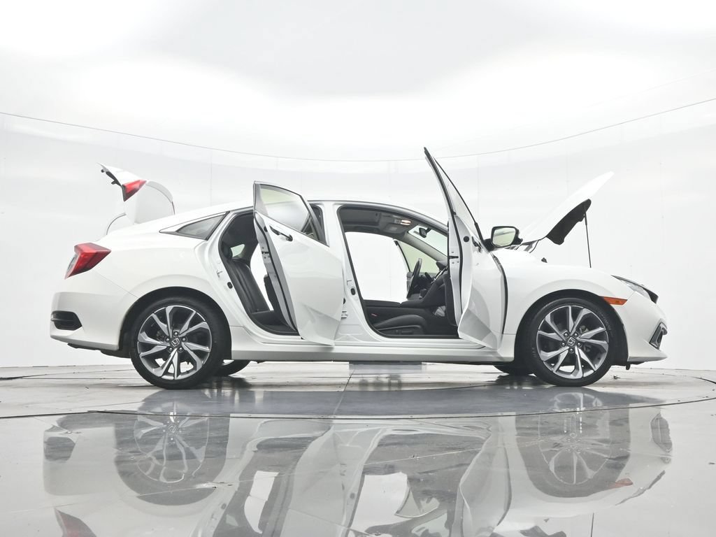 Used 2019 Honda Civic Touring image 51