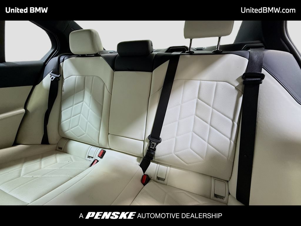 Used 2024 BMW 530i w/ Convenience Package RWD image 13