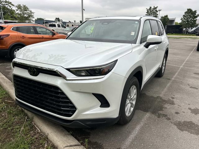 Used 2026 Toyota Grand Highlander AWD image 1