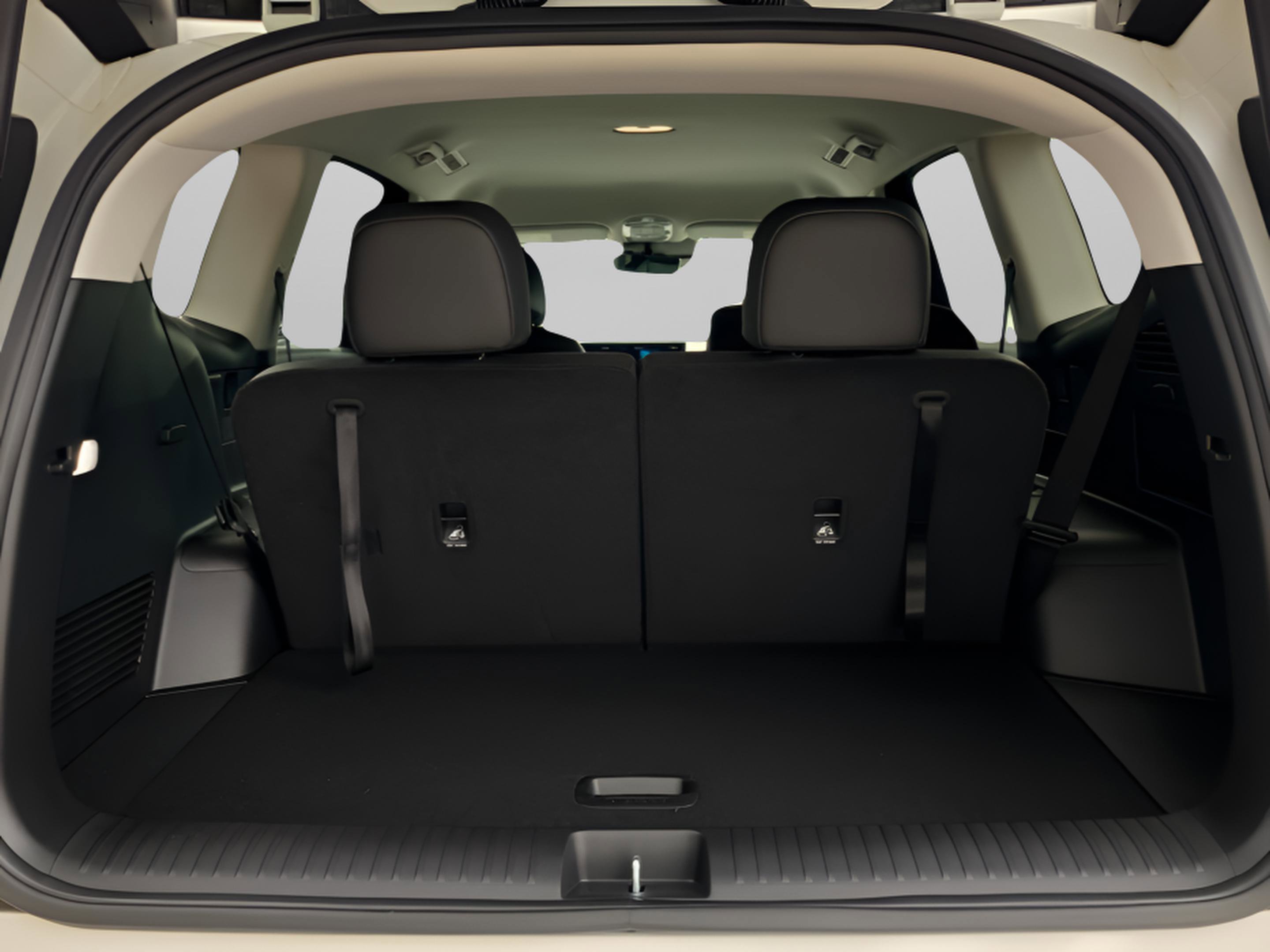 New 2026 Hyundai Ioniq 9 SEL image 32