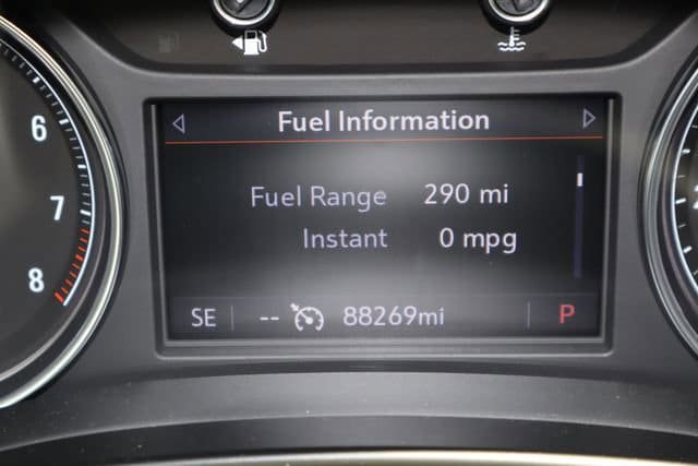Used 2022 Buick Enclave Essence w/ Experience Buick Package FWD image 12