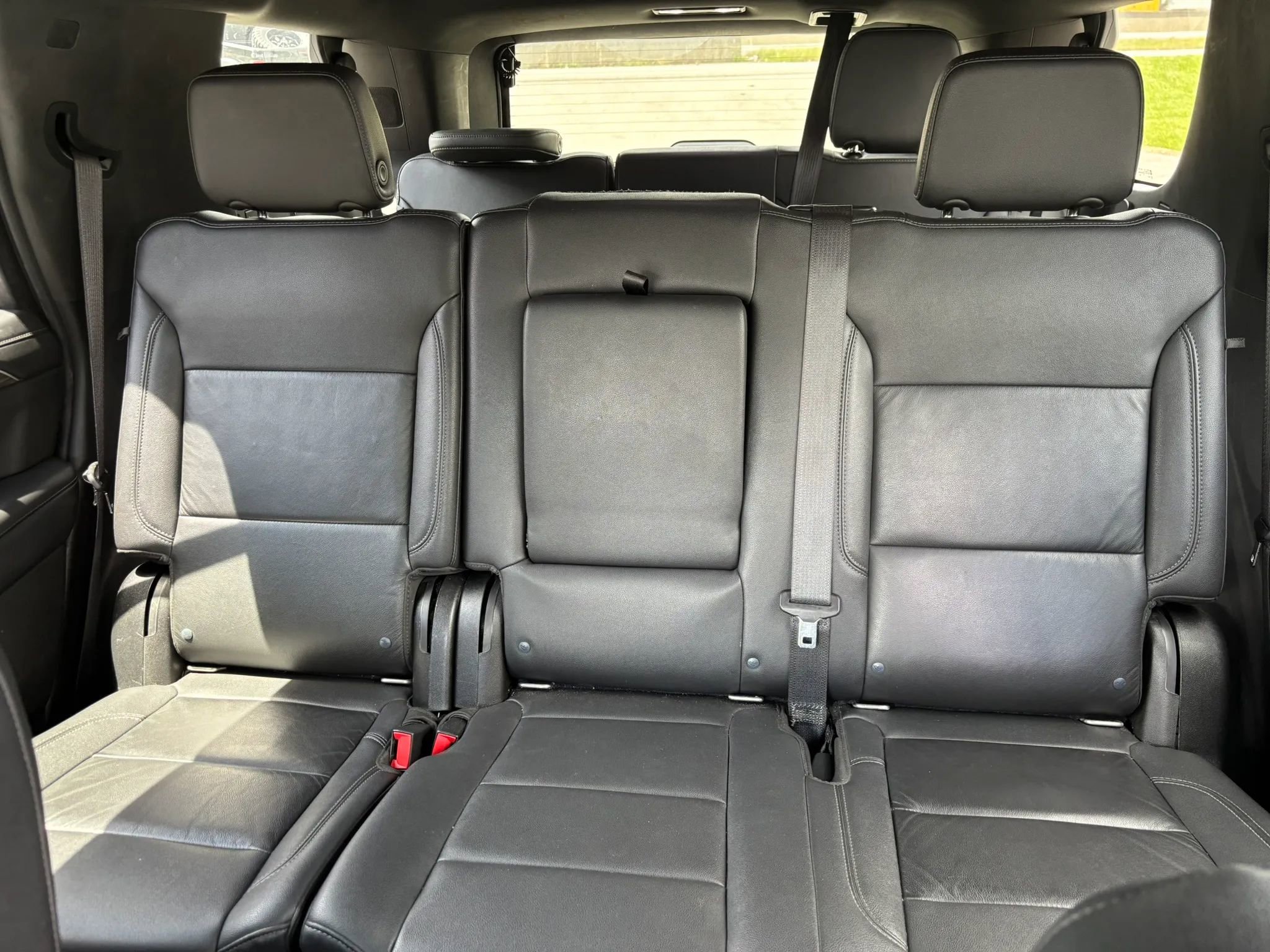 Used 2021 Chevrolet Tahoe LT AWD/4WD image 16