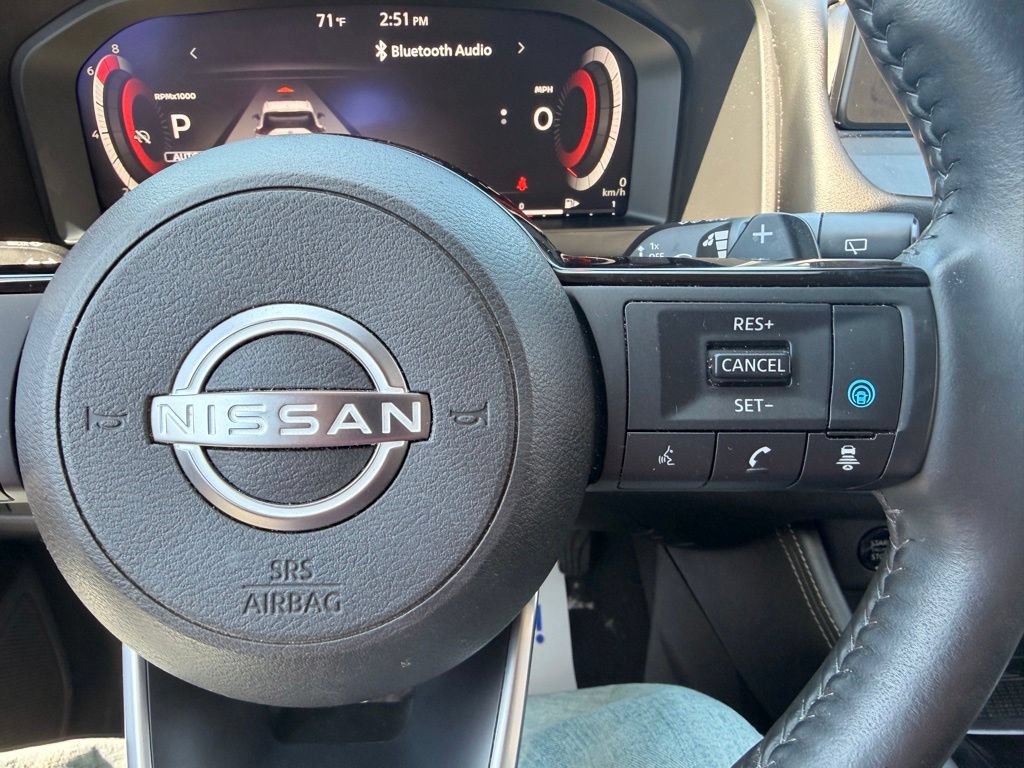 Used 2024 Nissan Rogue Platinum AWD/4WD image 20
