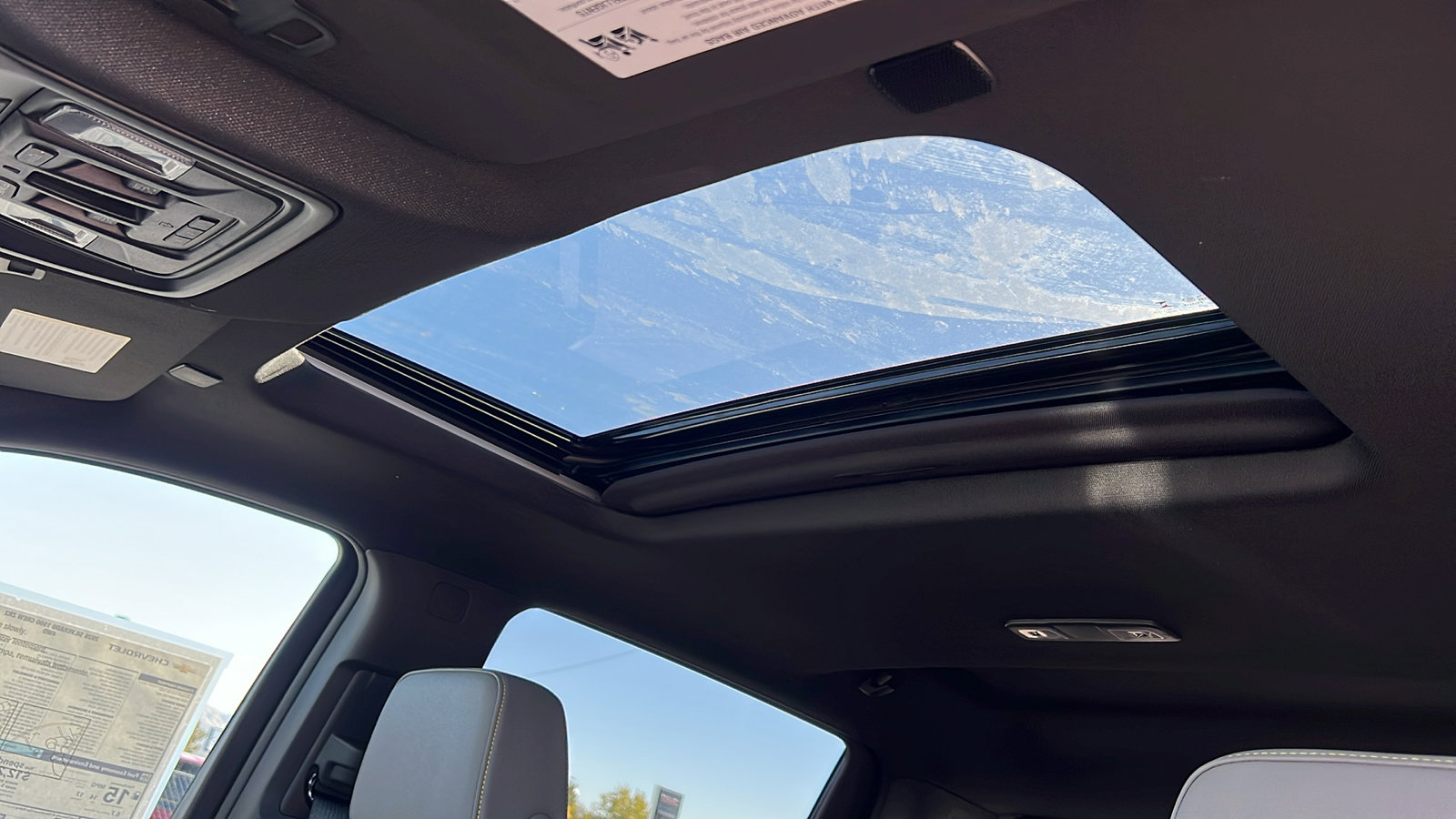 New 2026 Chevrolet Silverado 1500 ZR2 image 33