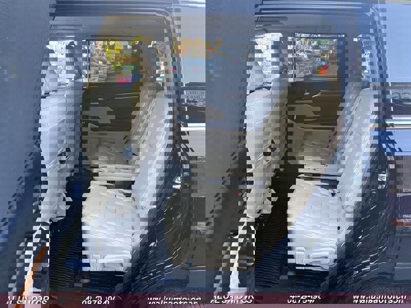 Used 2017 Toyota Highlander Limited image 25