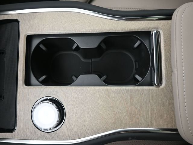 New 2026 Volvo EX90 Plus RWD image 11
