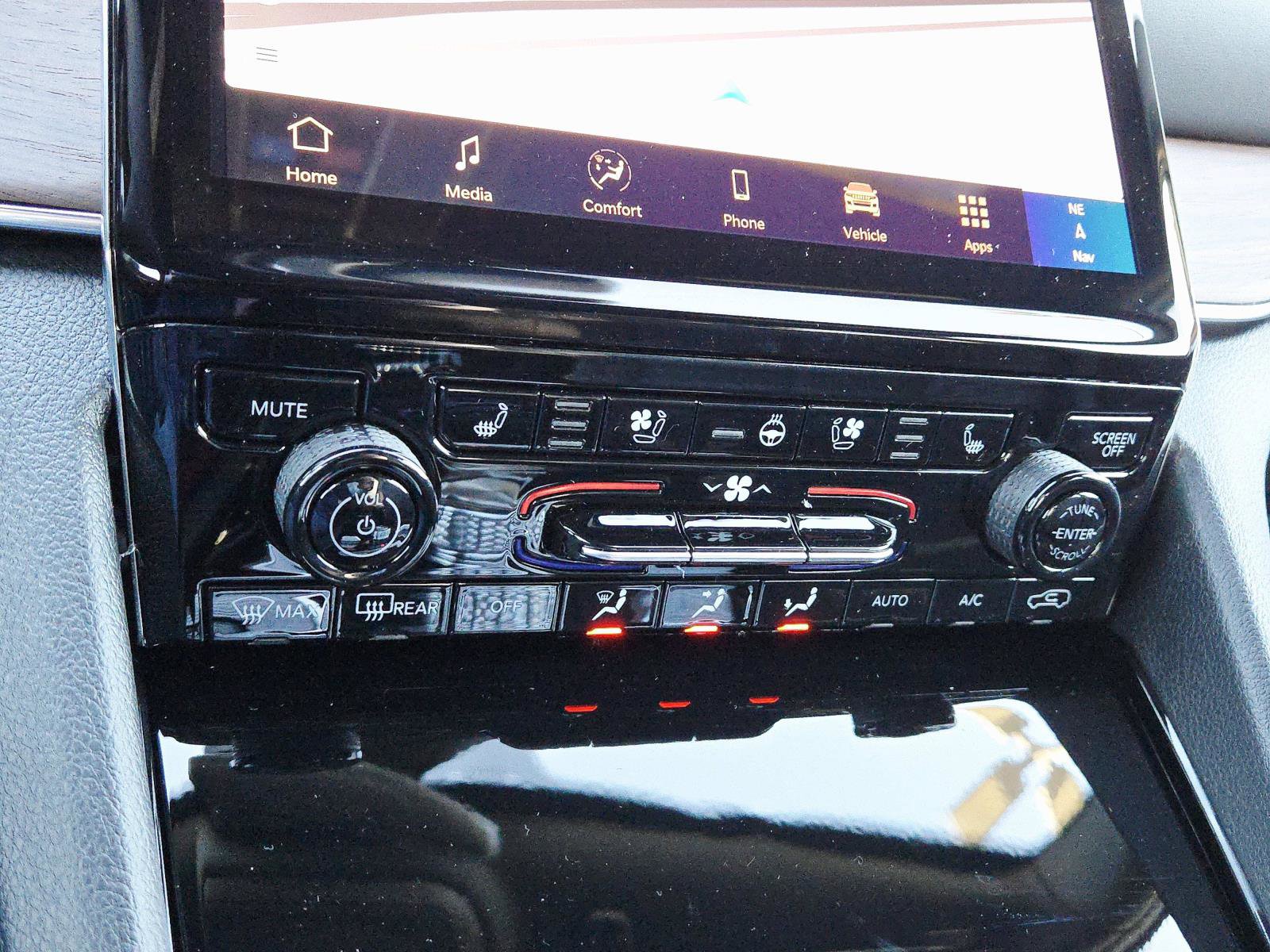 New 2025 Jeep Grand Cherokee Summit image 25