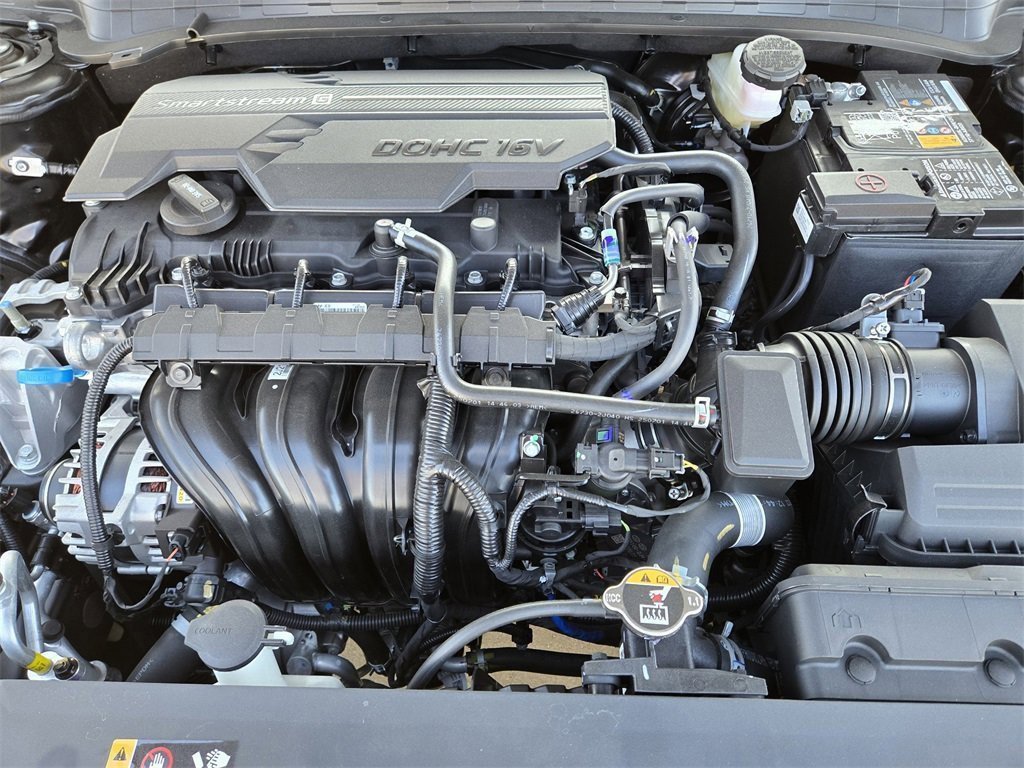 New 2025 Kia K4 LXS image 36