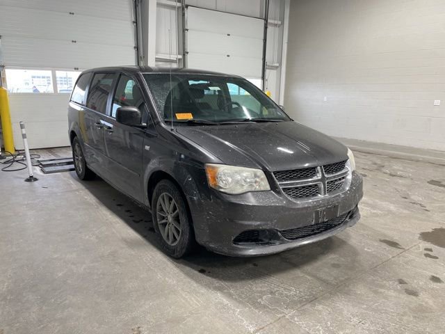 Used 2014 Dodge Grand Caravan SE image 1